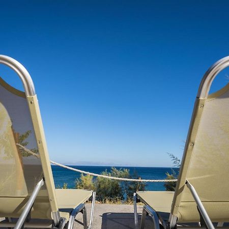 Seafront Studio With Direct Beach Access Koróni Exterior foto