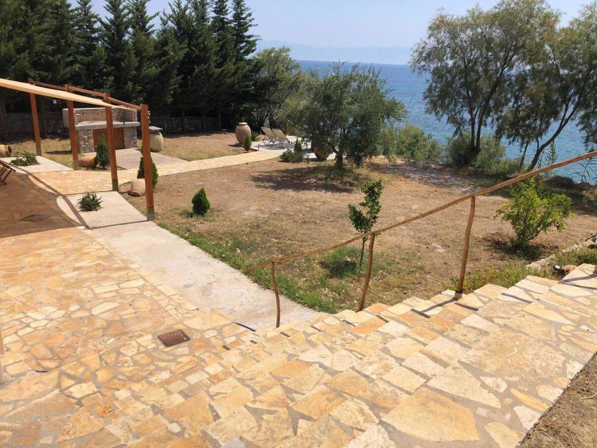 Seafront Studio With Direct Beach Access Koróni Exterior foto